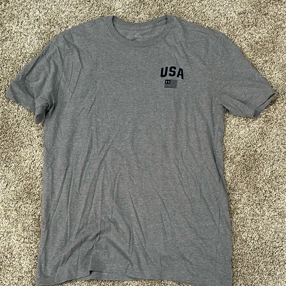 Under Armour USA T-Shirt, Size L, EUC
